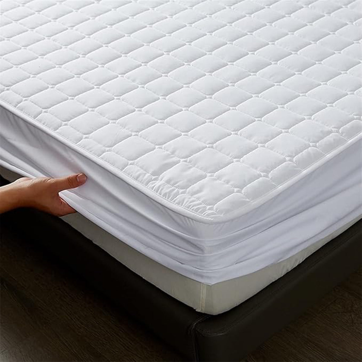 Waterproof Mattress Protector Fitted Bed Top Cover for Hotels