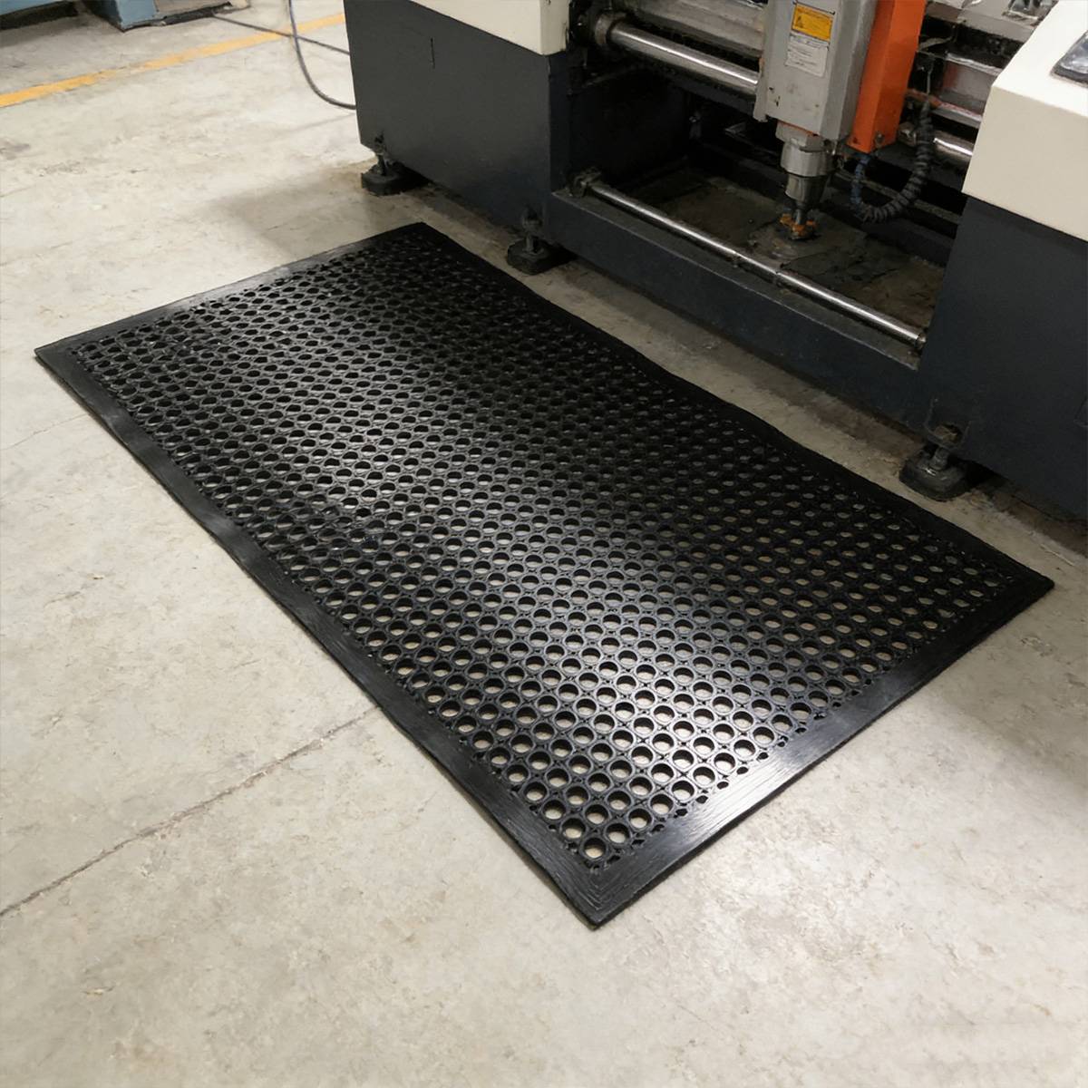 Large Non-Slip Hotel Bath Mat 90 x 150cm – Product View 11