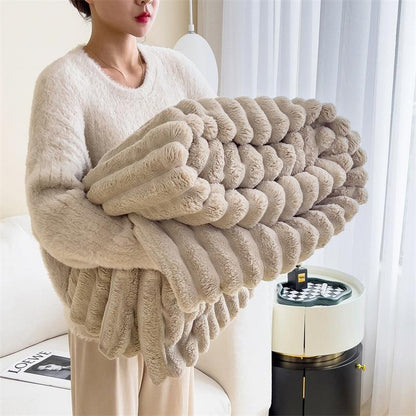 Soft Hotel Blanket in 3 Colours and 2 Sizes – Product View 20