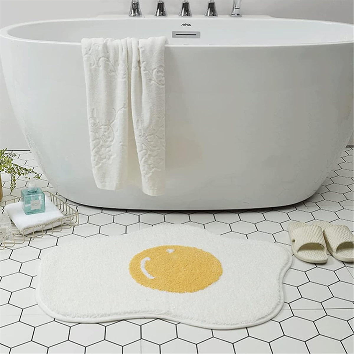 Irregular Fried Egg Shape Floor Mat Soft Imitation Wool Rug