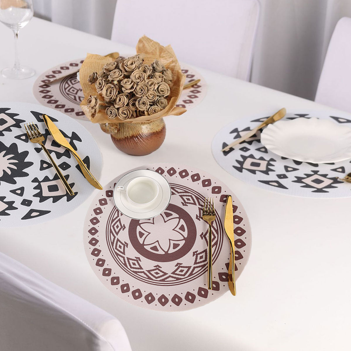4PCS Bohemian Placemats Round Printed Heat Resistant Easy Clean Dining Mats