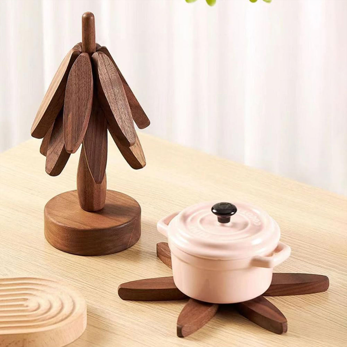 Solid Walnut Wood Christmas Tree Trivet Heat-Resistant Coaster Set