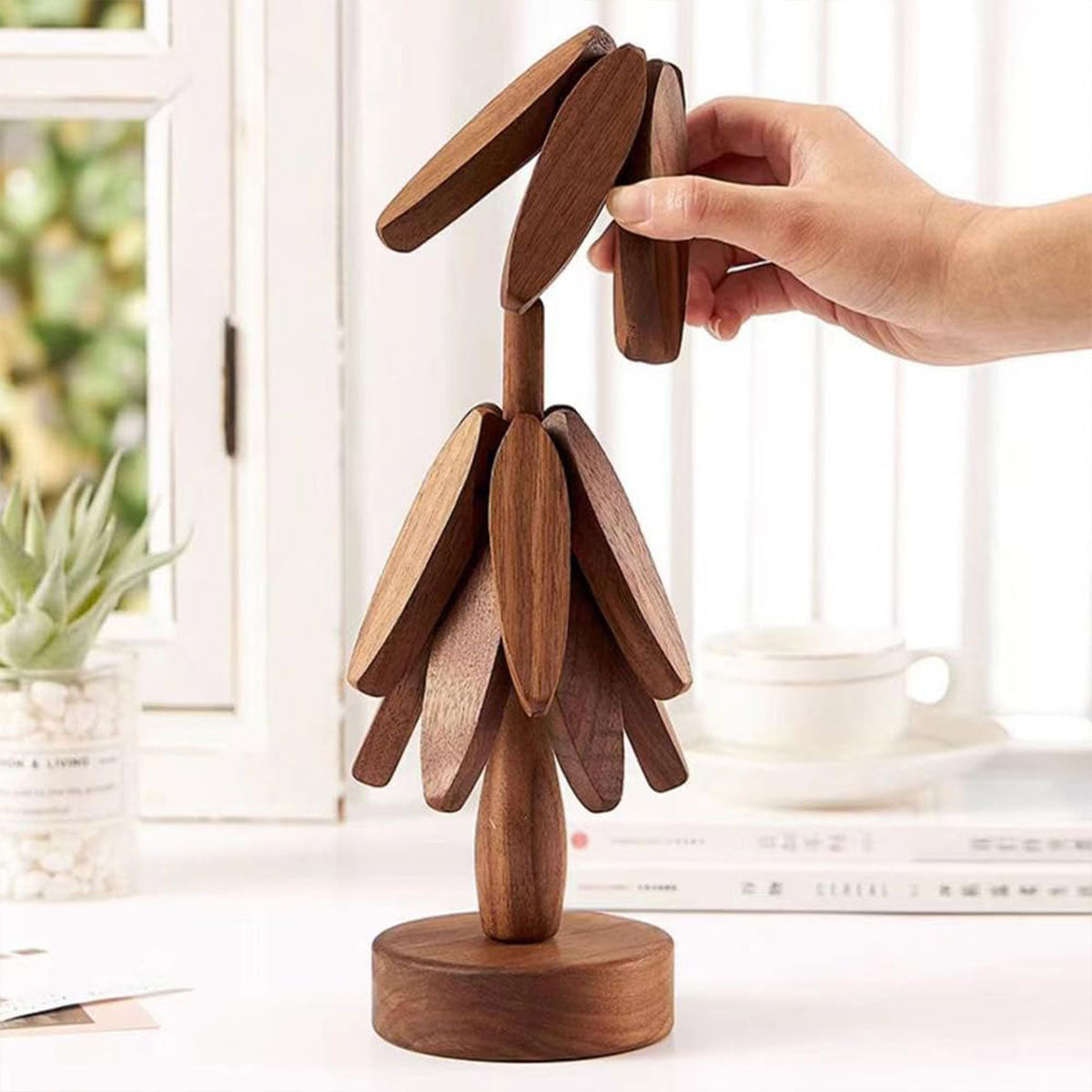 Solid Walnut Wood Christmas Tree Trivet Heat-Resistant Coaster Set