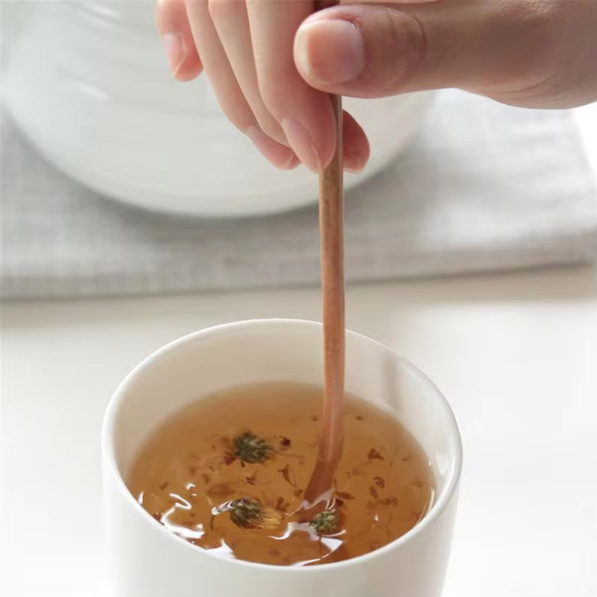 4PCS Japanese Wooden Long Handle Stirring Spoons for Coffee and Tea