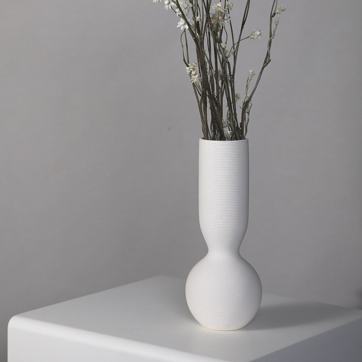 Simple White Ceramic Vase Ornament for Living Room Bedroom Decor