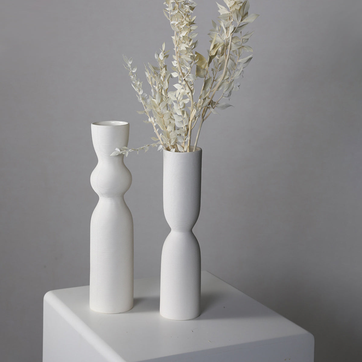 Simple White Ceramic Vase Ornament for Living Room Bedroom Decor