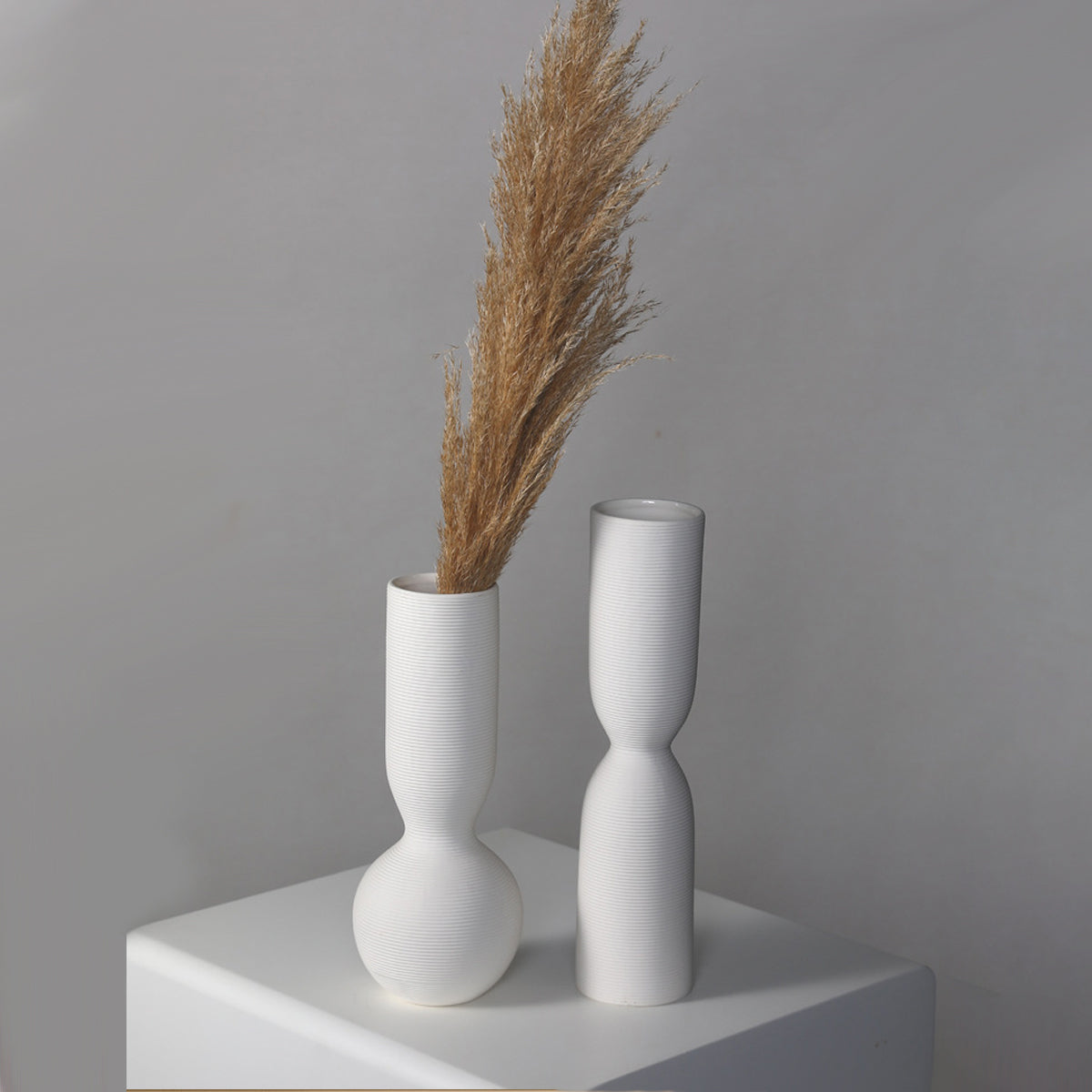 Simple White Ceramic Vase Ornament for Living Room Bedroom Decor