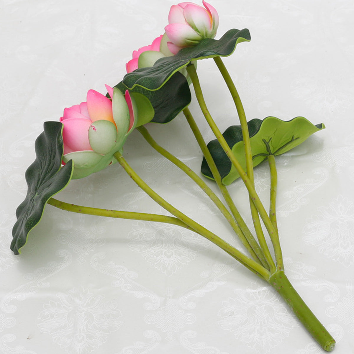 2PCS Simulation Lotus Flower  Water Lily Decoration EVA Small Artificial Plant