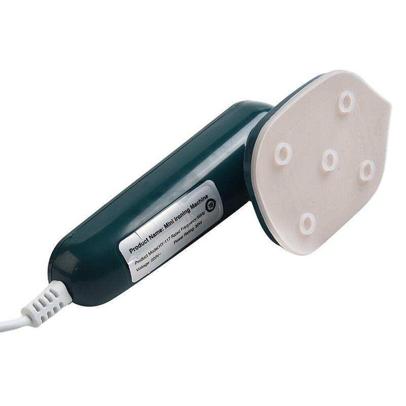 Compact Steam Iron with Flat Soleplate Design