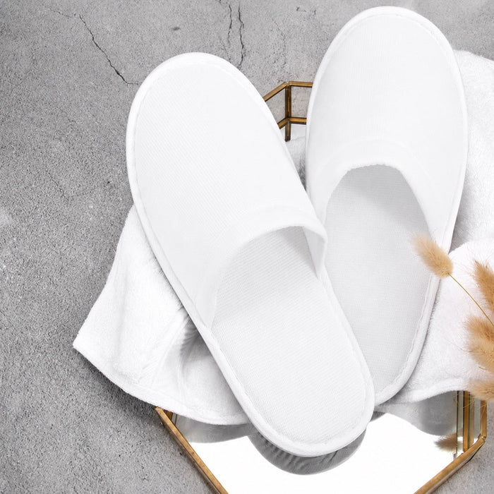 Custom range reference | LUOMAQI-slippers-white | Unbranded supplier image for custom orders; final artwork and specifications to be agreed.